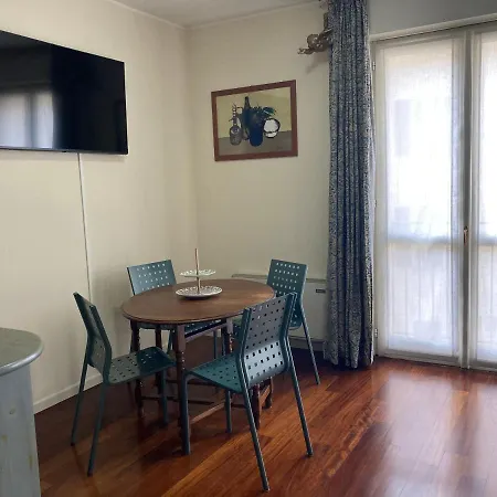 Apartment Croce Di Malta Lecco